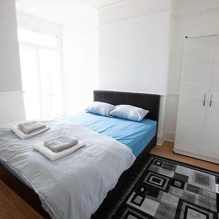 Beach Palace Clacton-on-Sea Εξωτερικό φωτογραφία